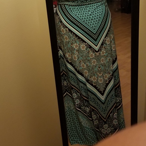 Maxi Dress - Picture 5 of 7